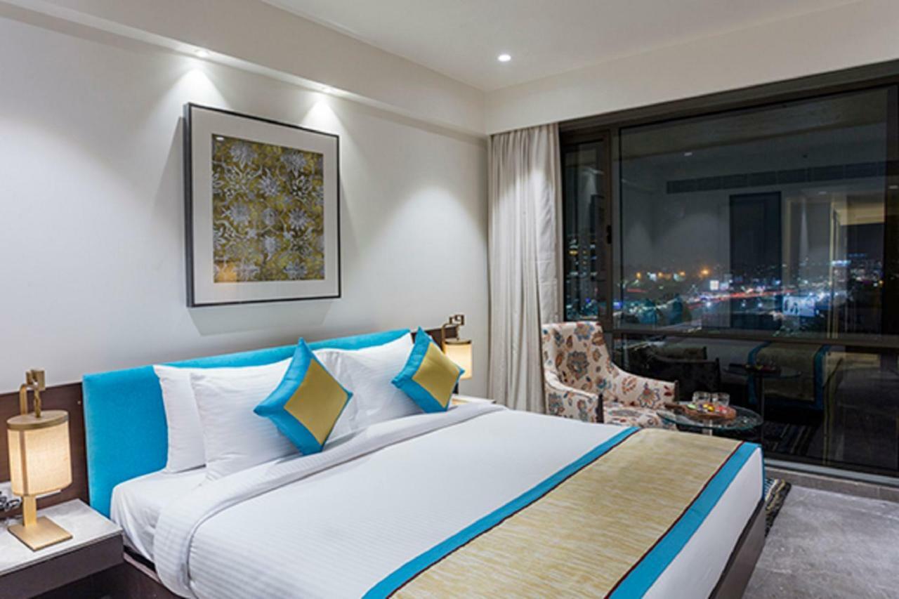 Binori A Boutique Hotel 阿穆达巴 外观 照片