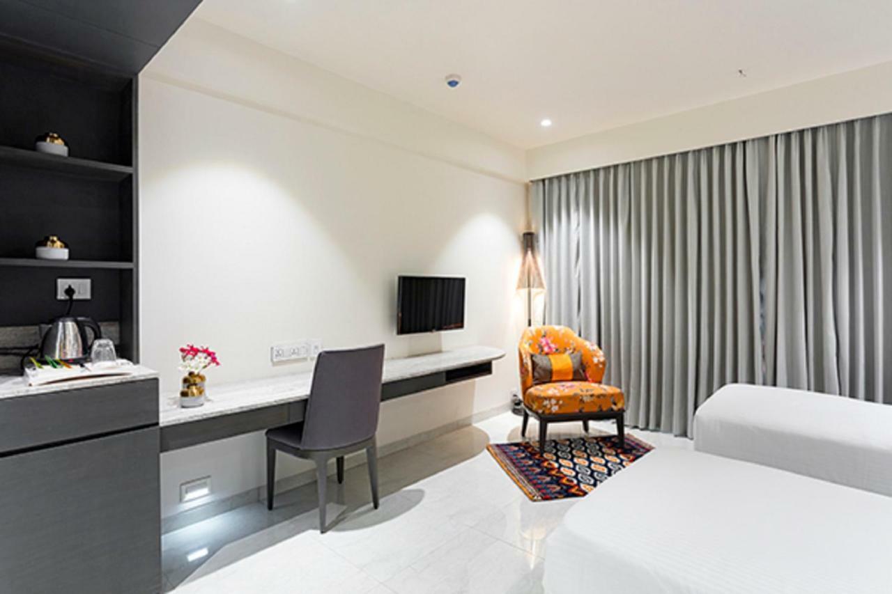 Binori A Boutique Hotel 阿穆达巴 外观 照片